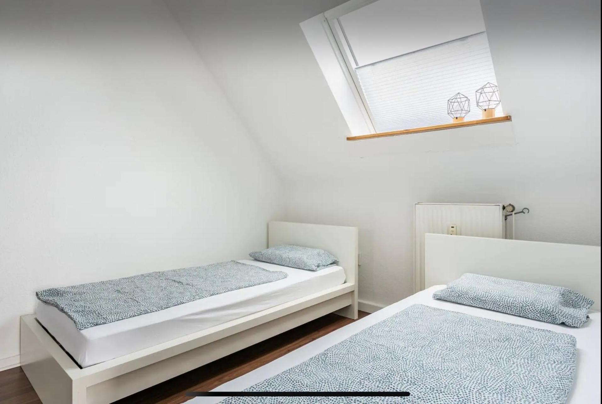 Haus 6 Pers Mit Garten 15 Min Zur Messe Duesseldorf Krefeld Exterior foto